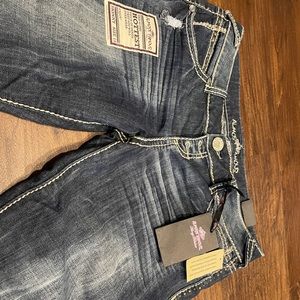 Almost Famous NWT jeans size 15